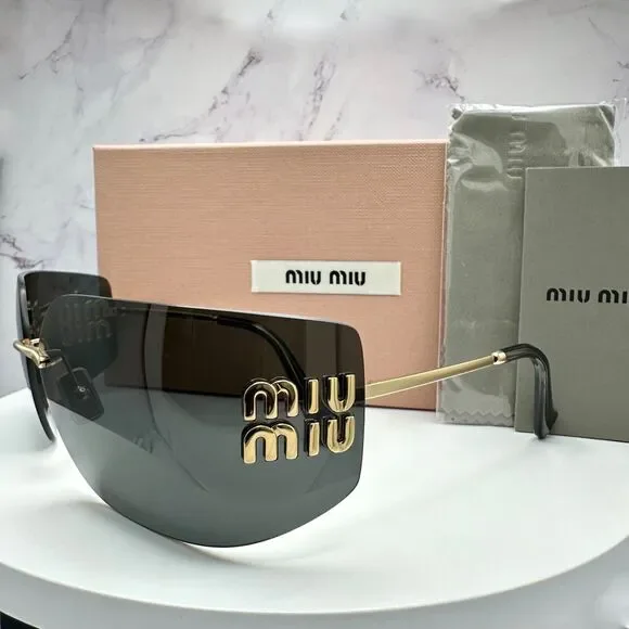 New MIU MIU Sunglasses - Picture 1 of 16